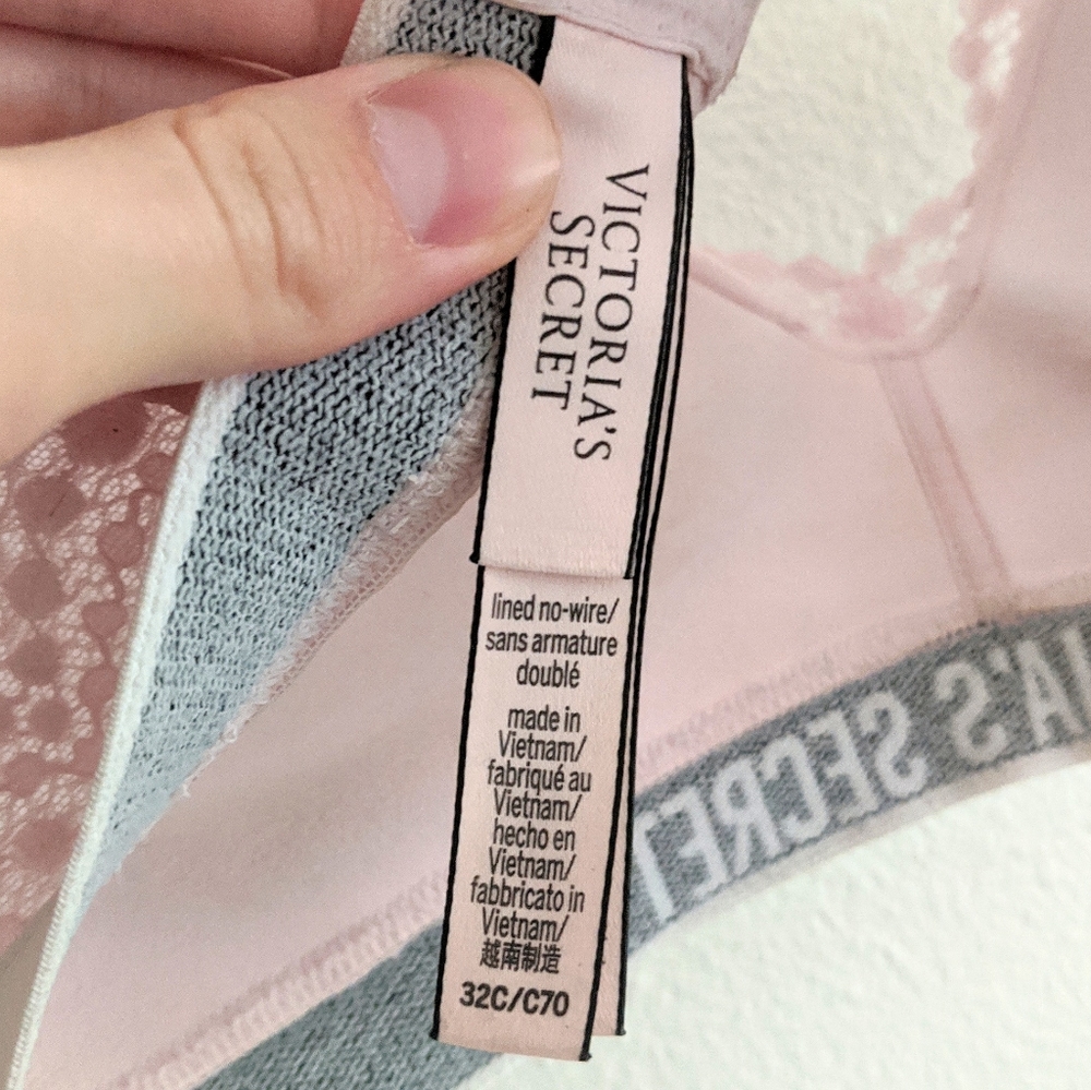 Victoria's Secret Wireless Lounge Pink Lace Bra 32C - Picture 5 of 5